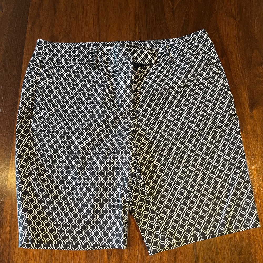 Dalia Work Shorts